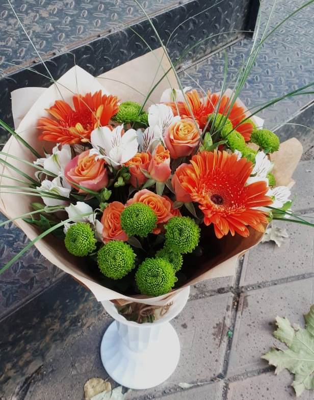 Букет цветов из: Герберы, Хризантемы, Альстромерии и Розы в Заболотовке