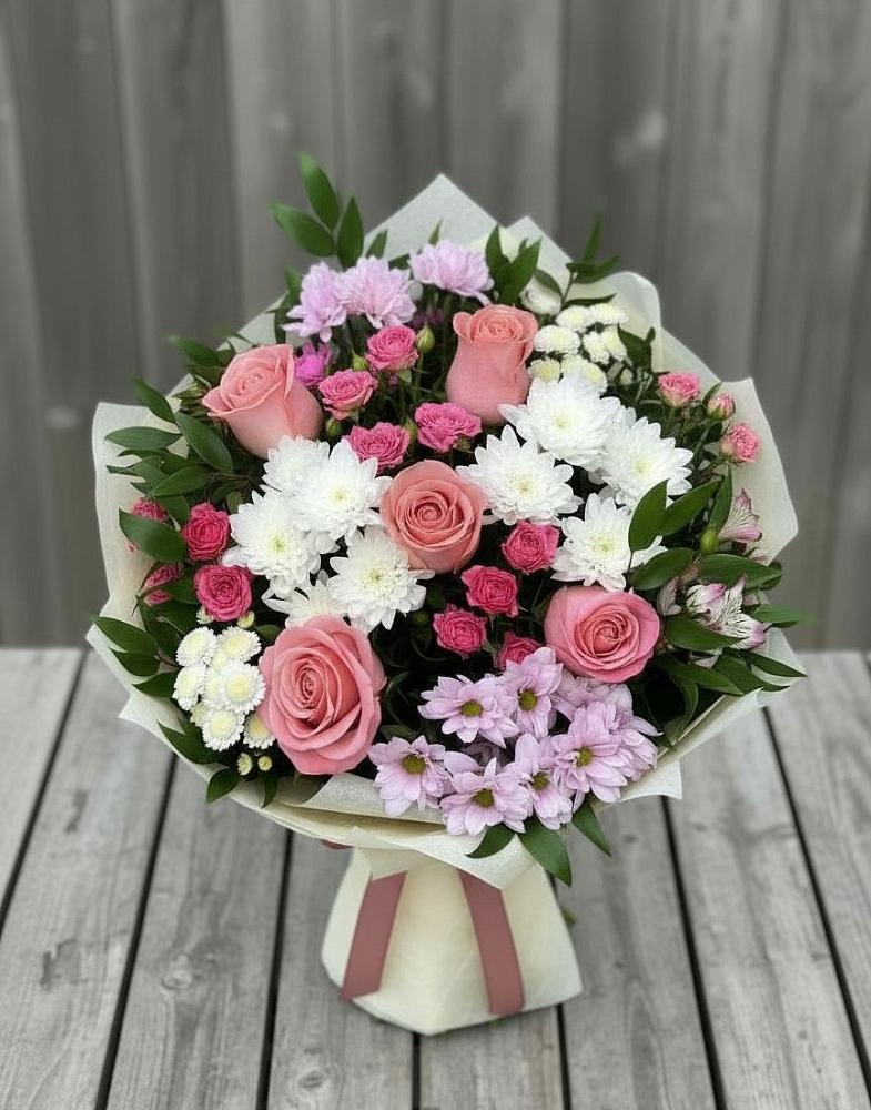 Букет цветов из: Альстромерии, Гвоздики, Розы и Хризантемы в Заболотовке