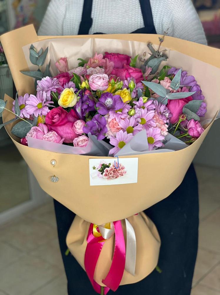 Букет цветов из: Хризантемы, Гвоздики и Альстромерии в Заболотовке