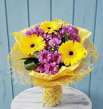 Букет цветов из:  Хризантемы и Герберы в Заболотовке