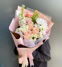 Букет цветов из:  Хризантемы и Розы в Заболотовке