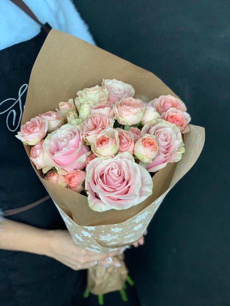 Букет цветов из: Хризантемы и Розы в Заболотовке