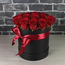 Цветочная композиция из Розы в шляпной коробке в Заболотовке