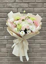 Букет цветов из:  Гвоздики, Розы, Лизиантусы и Хризантемы #REPLACE_PRED# Заболотовке
