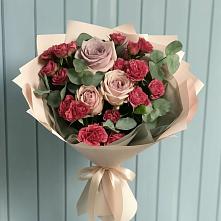 Букет цветов из:  Гвоздики и Розы в Заболотовке