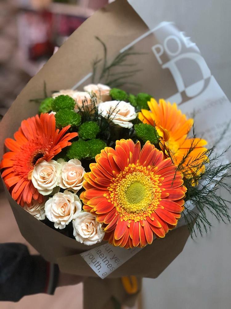 Букет цветов из: Герберы, Хризантемы и Розы в Заболотовке