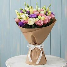 Букет цветов из:  Лизиантусы в Заболотовке